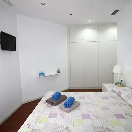 Habitación en casa particular Corsega Barcelona